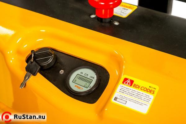 Штабелер электрический самоходный TOR 1,5т 2,0м WS15SL-2000 фото №4 Штабелер электрический самоходный TOR 1,5т 2,0м WS15SL-2000 фото №4