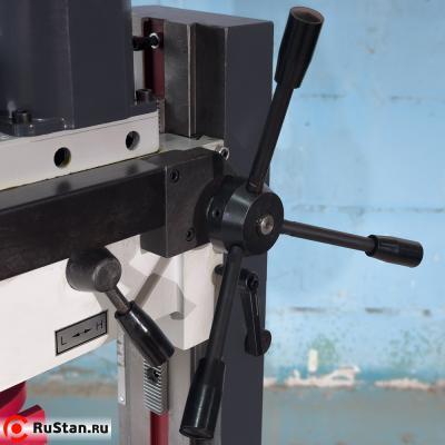 FPV-25LP настольный фрезерный станок фото №3 FPV-25LP настольный фрезерный станок фото №3