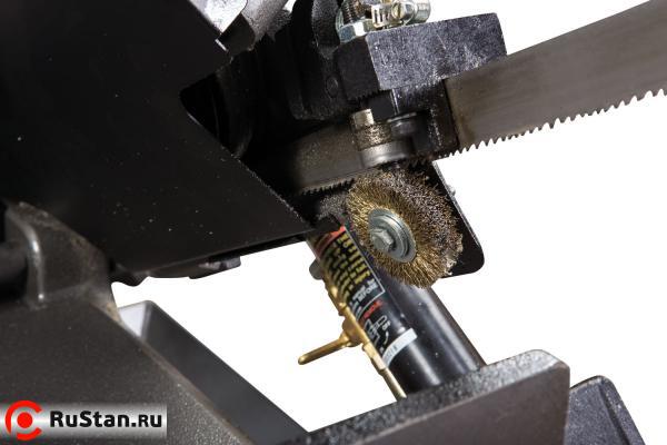 Щетка для чистки полотна от стружки HVBS-912G фото №11 Щетка для чистки полотна от стружки HVBS-912G фото №11