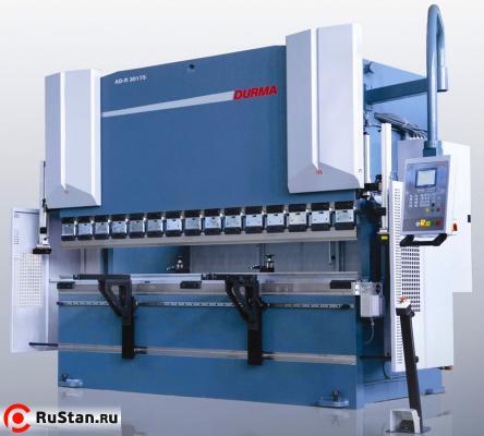 Гидравлический гибочный пресс Durma серии AD-R фото №2 Гидравлический гибочный пресс Durma серии AD-R фото №2