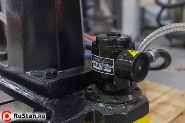 Сверлильно-резьбонарезной станок фото №9 STALEX MSB-32 фото №9