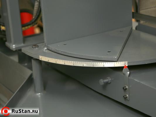 Станок имеет возможность поворота рамы на угол 45 градусов. фото №11 METAL MASTER MGH-400Z фото №11