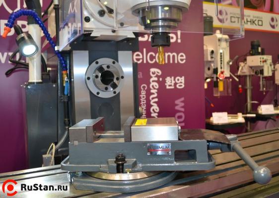 Универсально-фрезерный станок Optimum MT200 фото №8 Opti MT200 фото №8