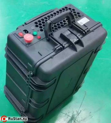 Переносной аппарат лазерной очистки металла от ржавчины и краски RAPTOR F100W фото №5 RAPTOR F100W фото №5