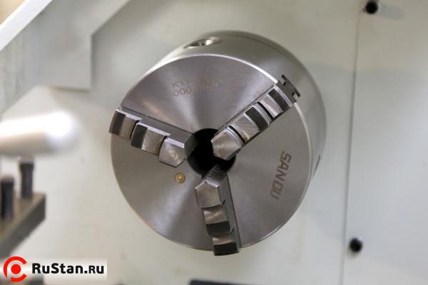 В стандартной комплектации поставляется быстрозажимной трехкулачковый патрон диаметром 125мм фото №8 Metal Master MML 2870V фото №8