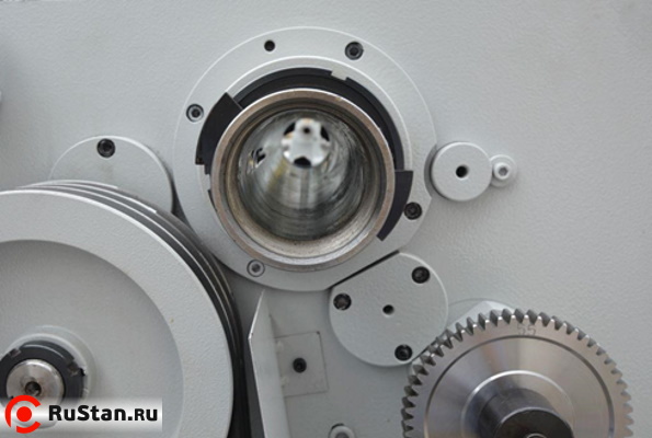 Внутренний диаметр шпинделя составляет 80 мм. фото №7 METAL MASTER Z51150 фото №7