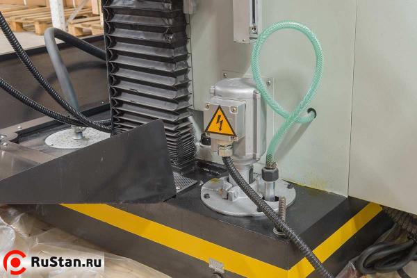 Инструментальный фрезерный станок Stalex WFM 750 Servo фото №12 WFM 750 Servo фото №12