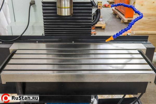 Инструментальный фрезерный станок Stalex WFM 750 Servo фото №4 WFM 750 Servo фото №4